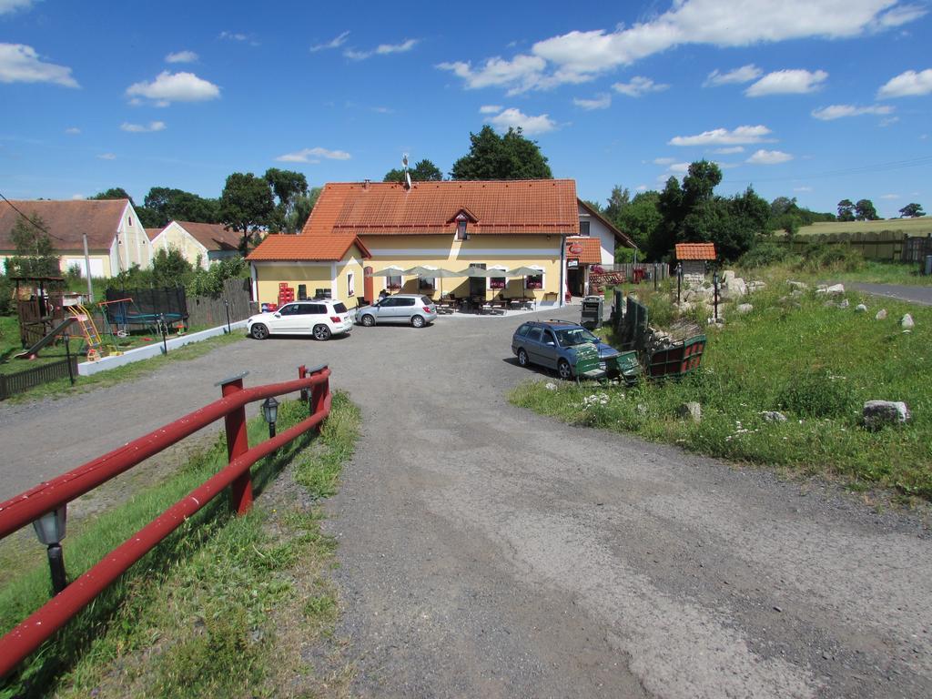 Pension Kamenny Dvur Františkovy Lázně 外观 照片