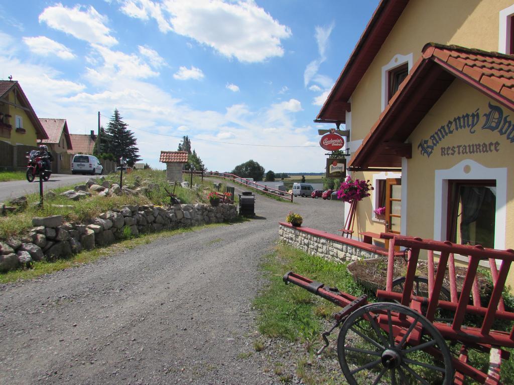 Pension Kamenny Dvur Františkovy Lázně 外观 照片